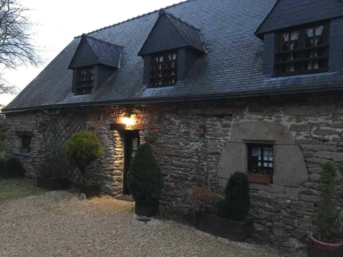 Gites De Camors Exterior photo